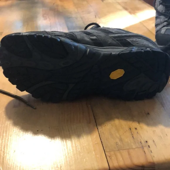 Mens Moab 2 size 11 - Picture 3 of 4